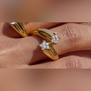 NWOT 18K Gold Plated Stainless Steel Jewelry